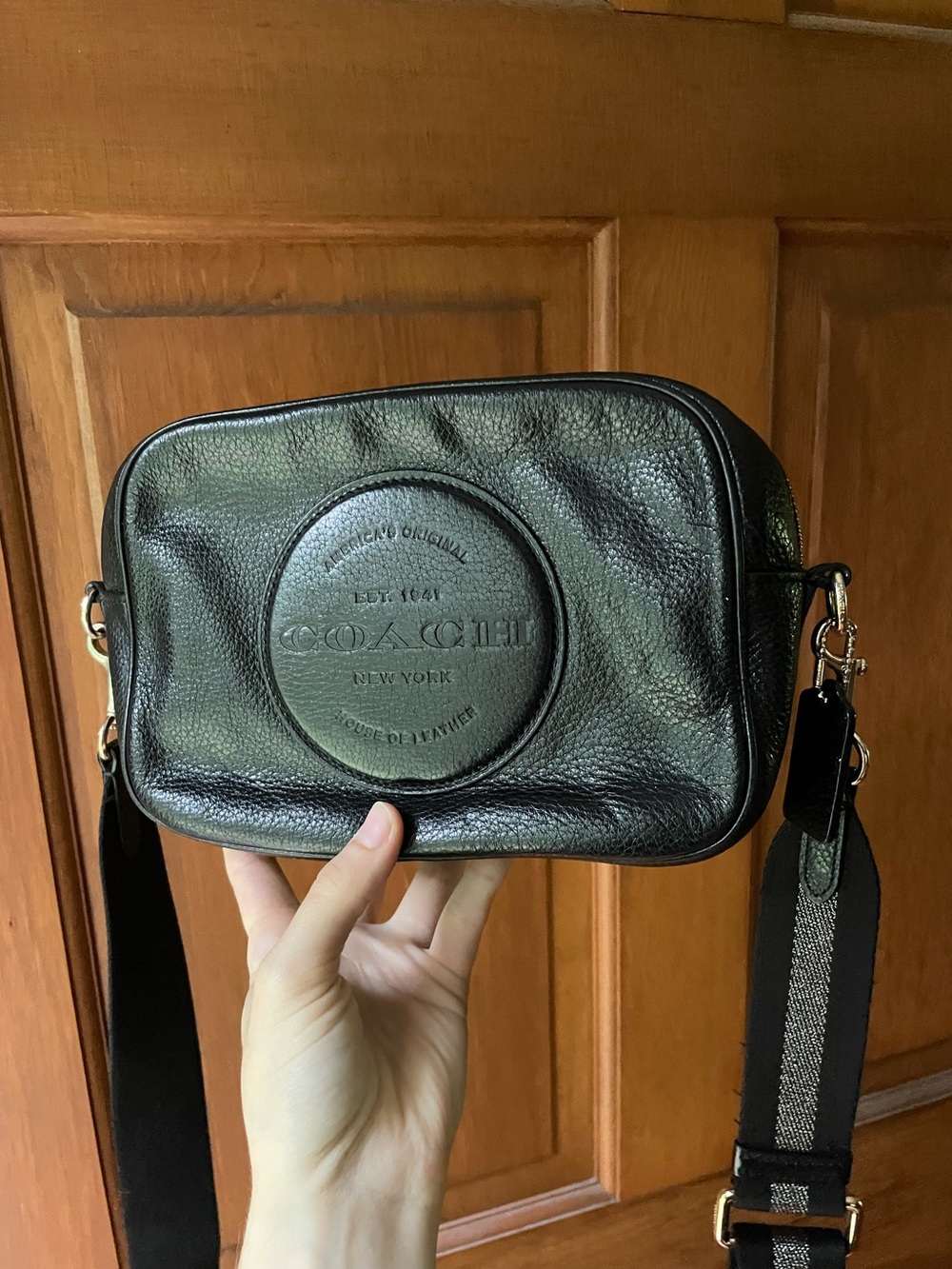 🥭black pebble leather Coach Dempsey camera crossbody bag🥭